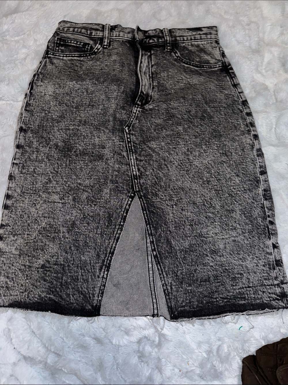 Joe's Jeans Black Acid-Wash Midi Denim Skirt